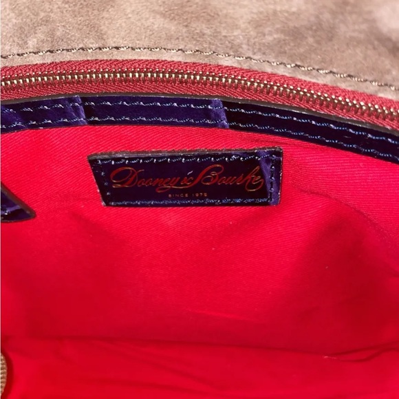 Dooney & Bourke crossbody bag - Picture 6 of 6